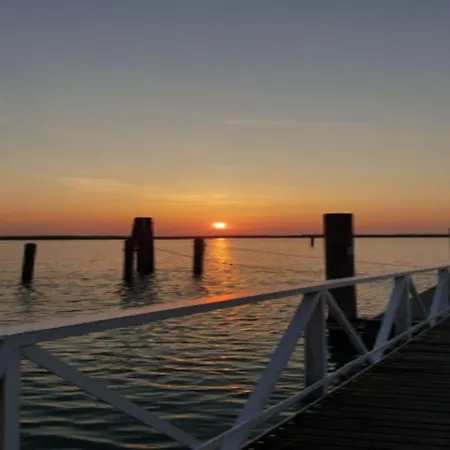 Apartment Enjoy The Sea View From Our Spacious Balcony *