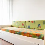 Enjoy The Sea View From Our Spacious Balcony Lejlighed *