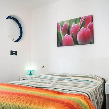 Enjoy The Sea View From Our Spacious Balcony Appartamento